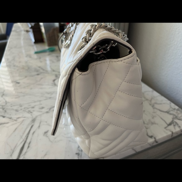 SALE Michael Kors Peyton handbag - Picture 2 of 7